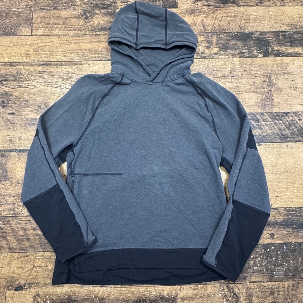 Lululemon Synth W‎ Zip Kangaroo Pocket Athleisure Dark Gray Size M Yoga Gym Fit